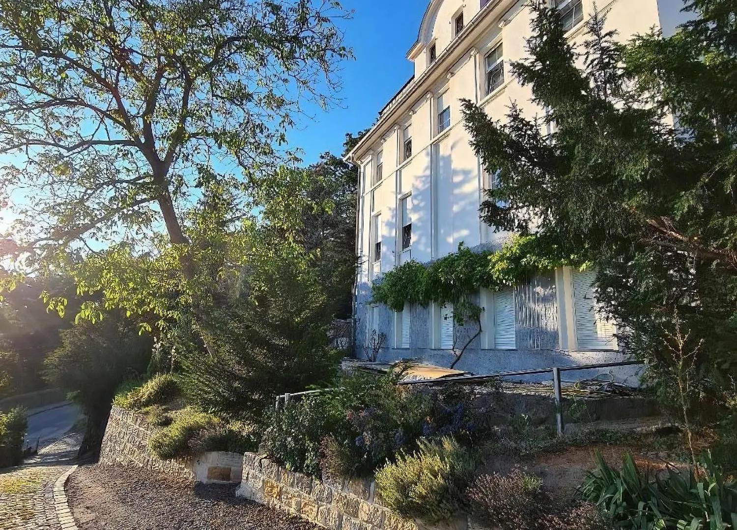 Gemuetliche Wohnung In Niederpoyritz Mit Garten Drezno Apartament